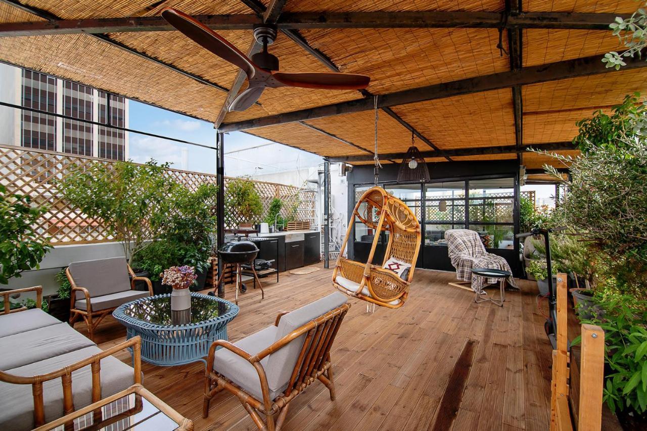 Unique Solar Penthouse With Jacuzzi And Sauna In Central Atenas Exterior foto